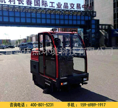 電動(dòng)掃地車(chē)保養工作有哪些方面青島掃地車(chē)駕駛式掃地車(chē)