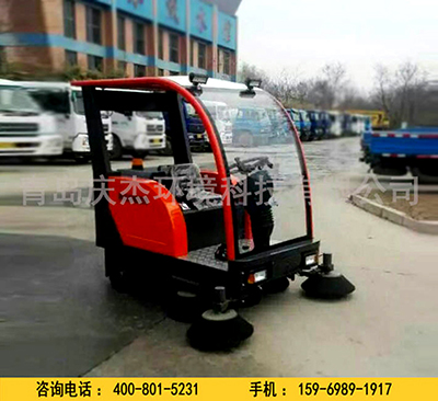 電動(dòng)掃地車(chē)廠(chǎng)家哪家好？?jì)r(jià)格怎么樣？電動(dòng)掃地車(chē)廠(chǎng)家